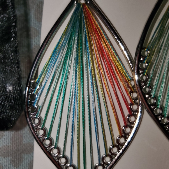 BOHO earrings colorful thread teardrop dangle New - Picture 6 of 6